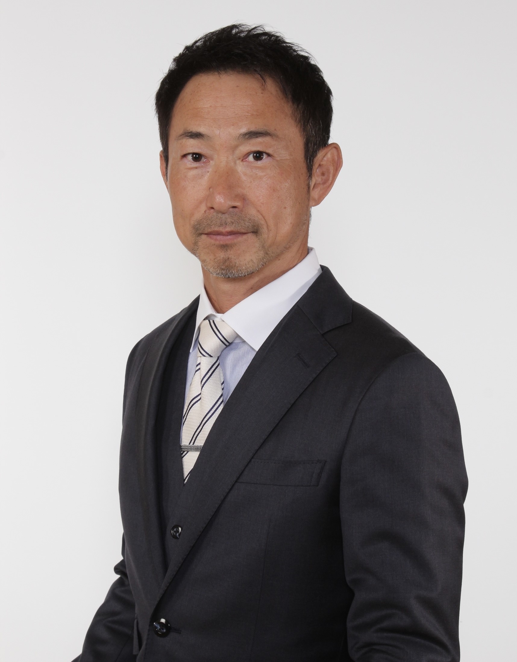 武藤隆是