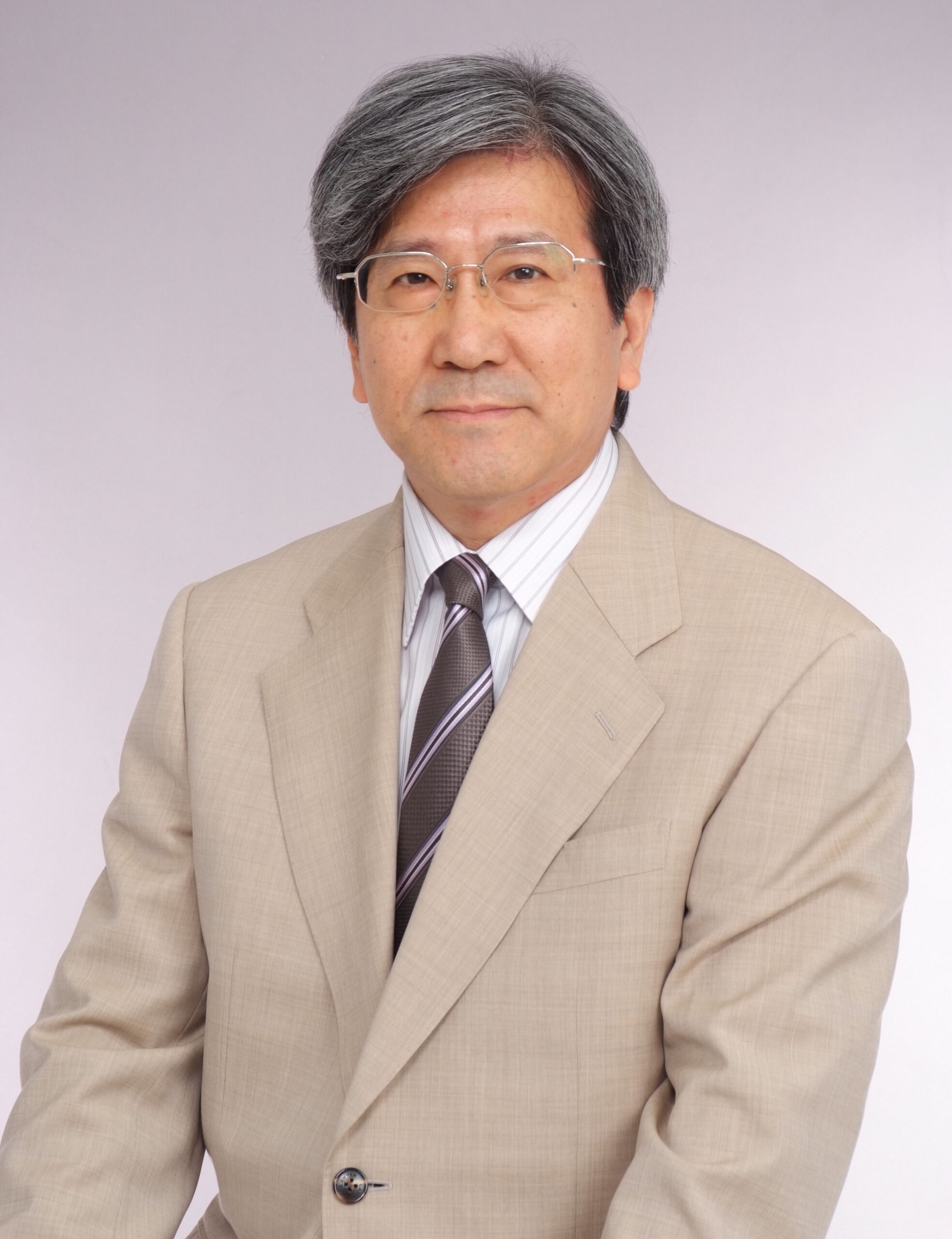岡田晃