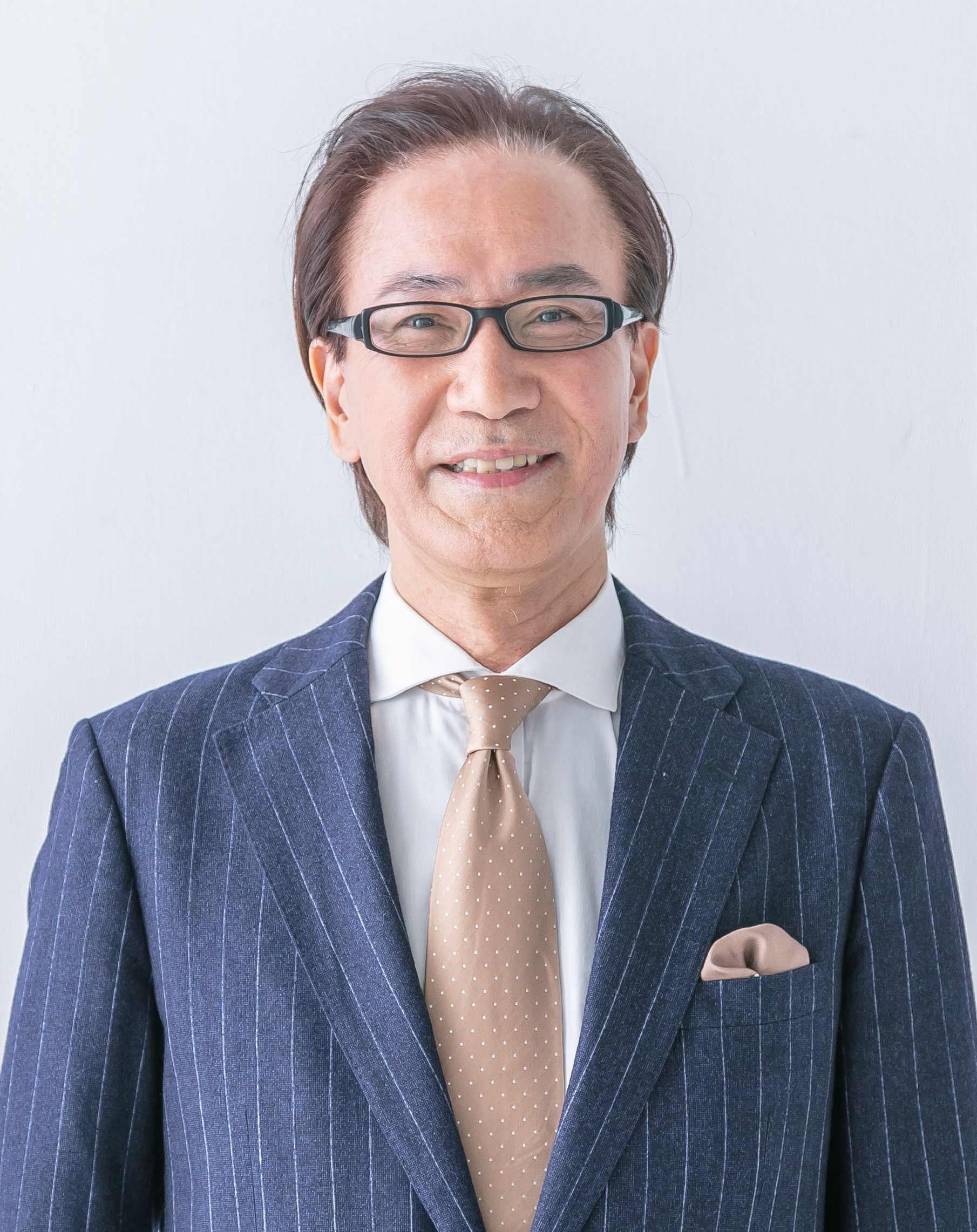岡星竜美