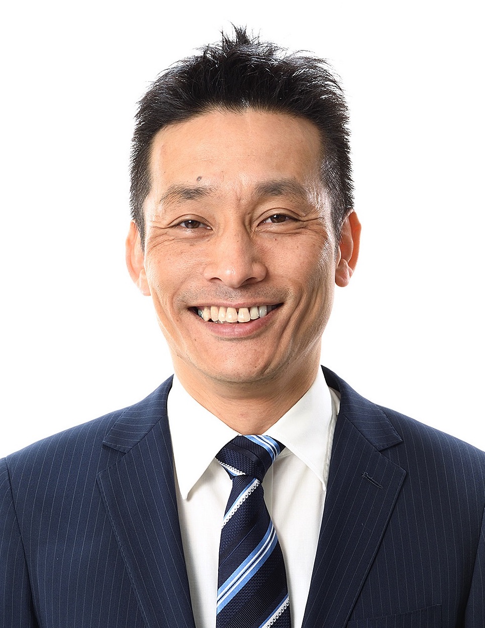 塩崎真士